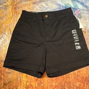 GAP 5" Girlfriend women’s Shorts Size 2 New Tags